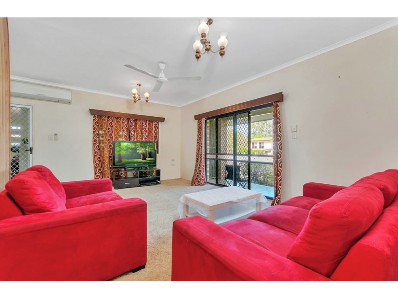 1 Watkins Close, Mooroobool, Cairns QLD 4870
