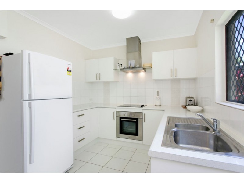 10/7 McPherson Close, Edge Hill QLD 4870