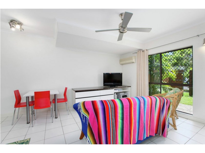 10/7 McPherson Close, Edge Hill QLD 4870