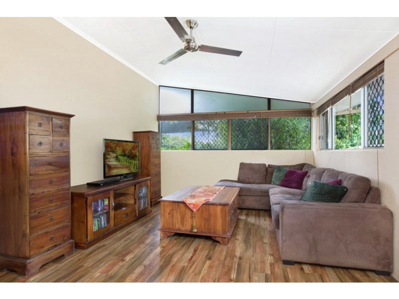 42 Irene Street, Mooroobool QLD 4870