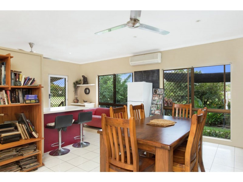 42 Irene Street, Mooroobool QLD 4870