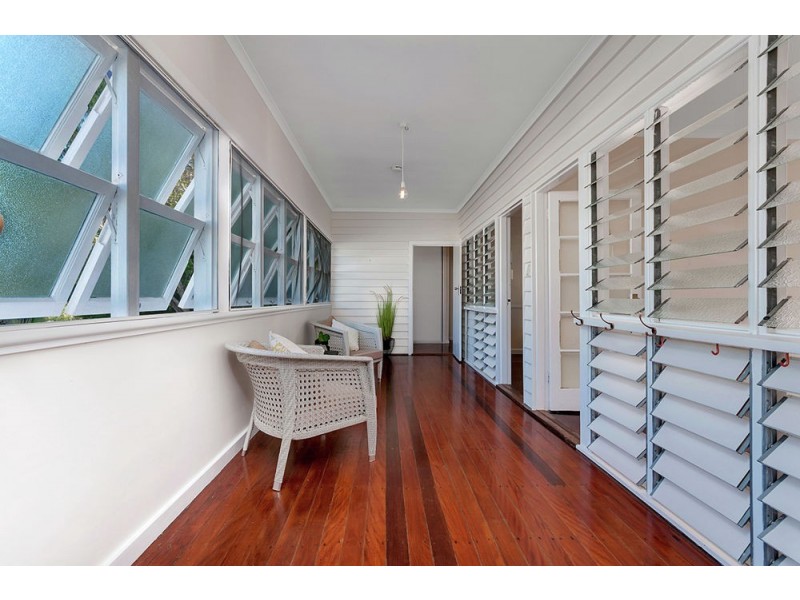 25 Hall Street, Edge Hill QLD 4870