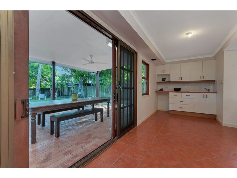 25 Hall Street, Edge Hill QLD 4870