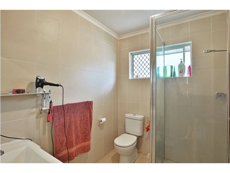 7-9 Nesbit Street, Whitfield QLD 4870