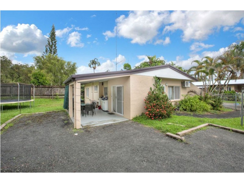 7-9 Nesbit Street, Whitfield QLD 4870