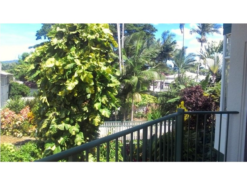 18/133 Collins Avenue, Edge Hill QLD 4870