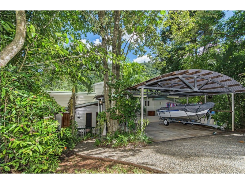 1 Cedrela Close, Kamerunga QLD 4870