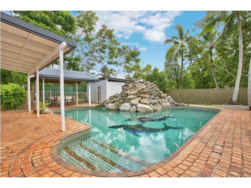 42 Jensen Street, Manoora QLD 4870