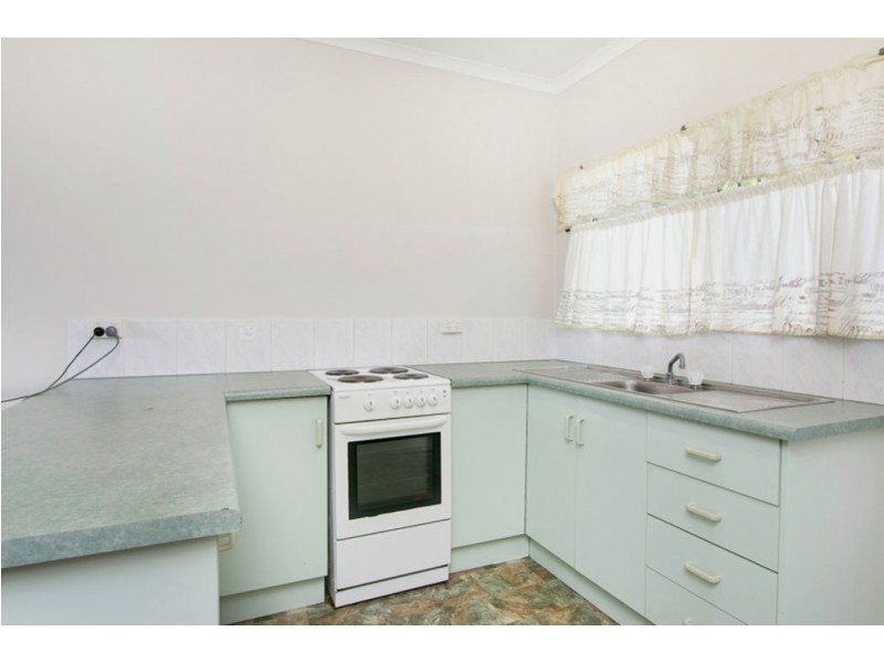 6/690 Bruce Highway, Woree QLD 4868