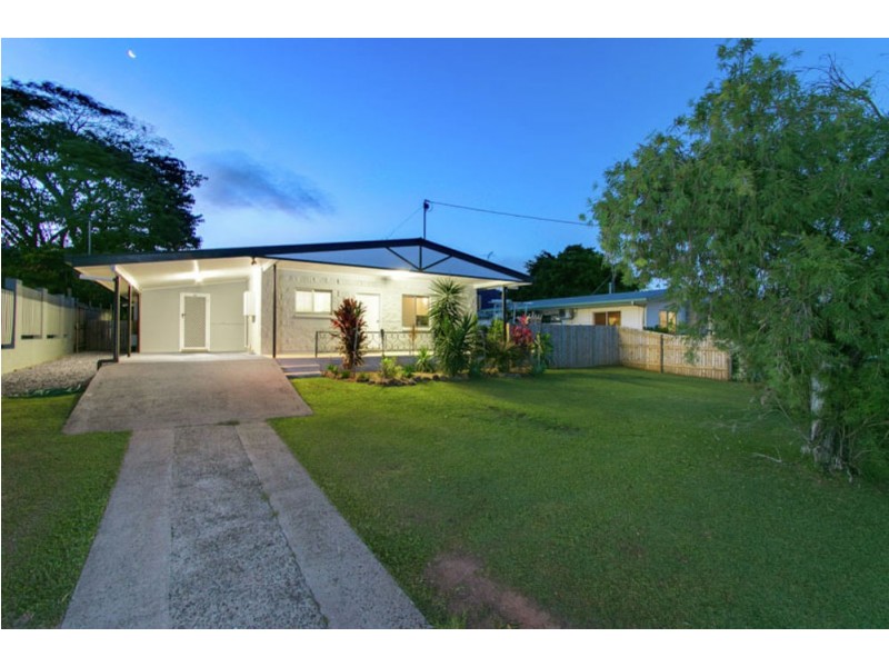 9 Milano Street, Woree QLD 4868
