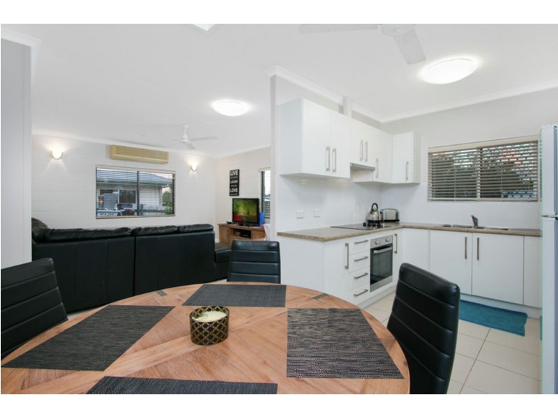 9 Milano Street, Woree QLD 4868