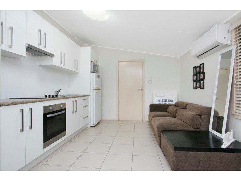 9 Milano Street, Woree QLD 4868