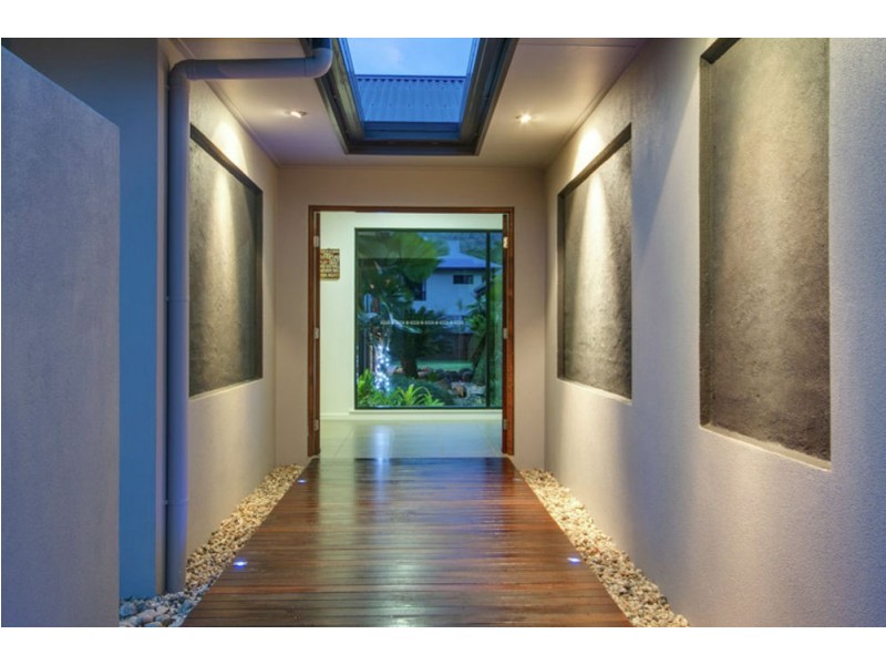 21 Anson Street, Bentley Park QLD 4869