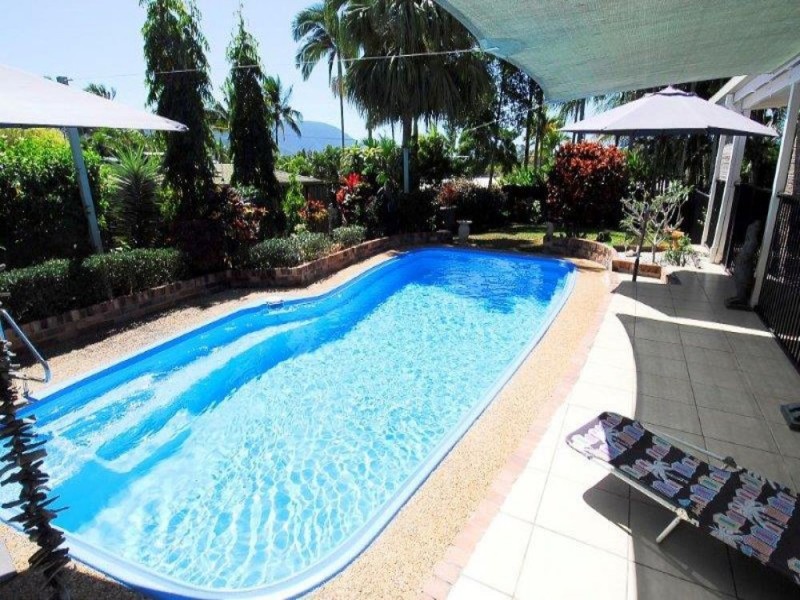 4 Madang Street, Trinity Beach QLD 4879