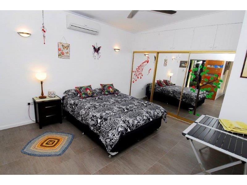 4 Madang Street, Trinity Beach QLD 4879