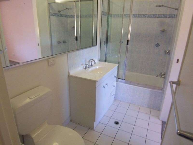 8/35 Greenslopes Street, Manunda QLD 4870