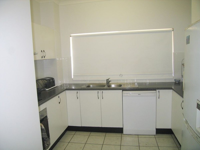 8/35 Greenslopes Street, Manunda QLD 4870