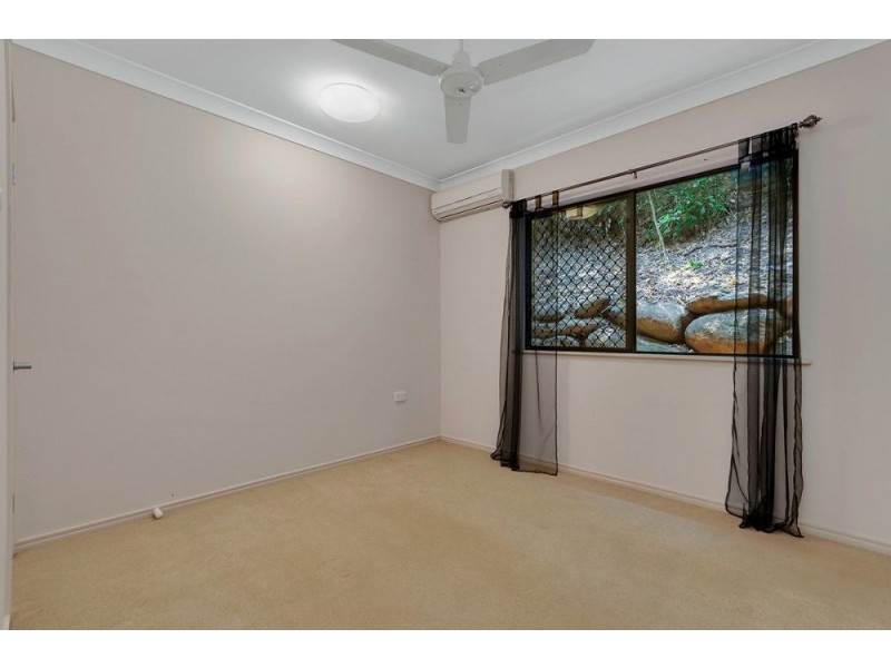 10 Leafy Close, Redlynch QLD 4870