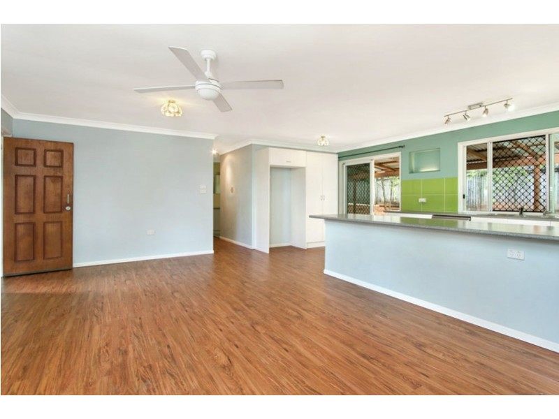 8 Baway Close, Caravonica QLD 4878