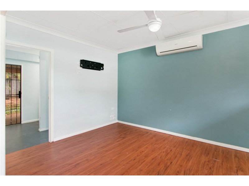 8 Baway Close, Caravonica QLD 4878