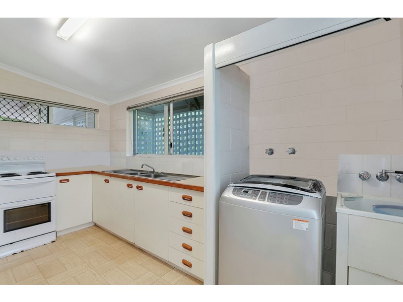 4/12-14 Ireland Crescent, Whitfield QLD 4870