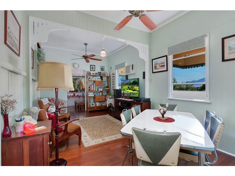 24 Maranoa Street, Parramatta Park QLD 4870