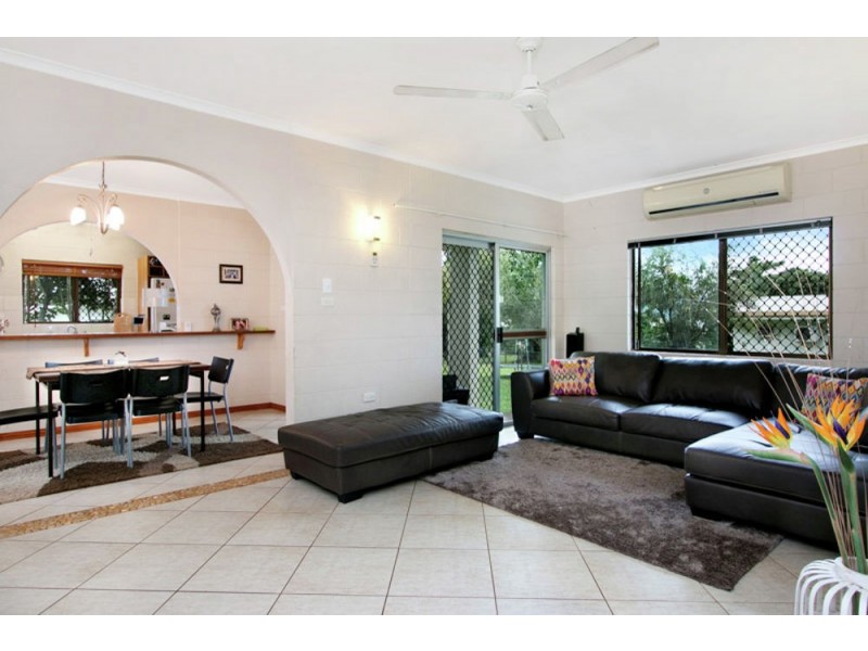 26 Scenic Street, Bayview Heights QLD 4868