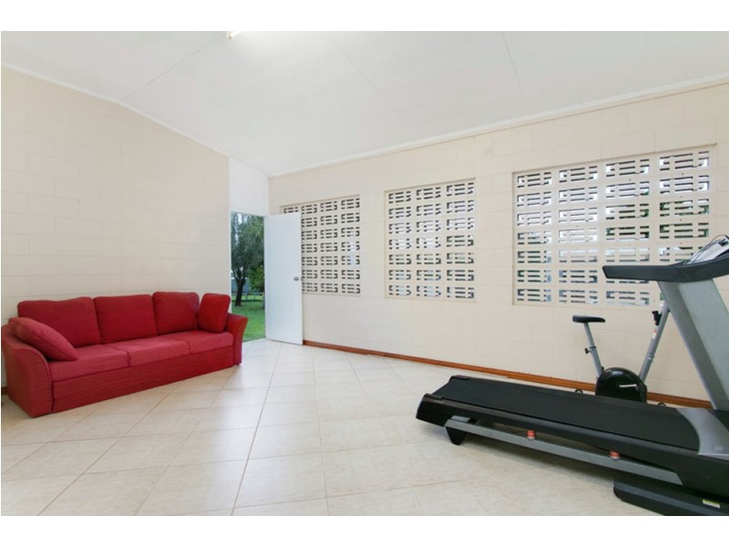 26 Scenic Street, Bayview Heights QLD 4868
