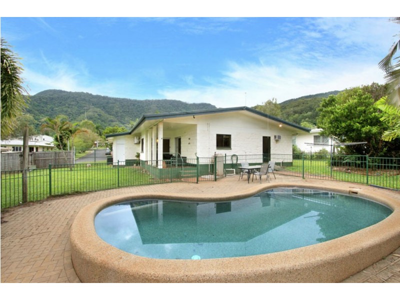 26 Scenic Street, Bayview Heights QLD 4868