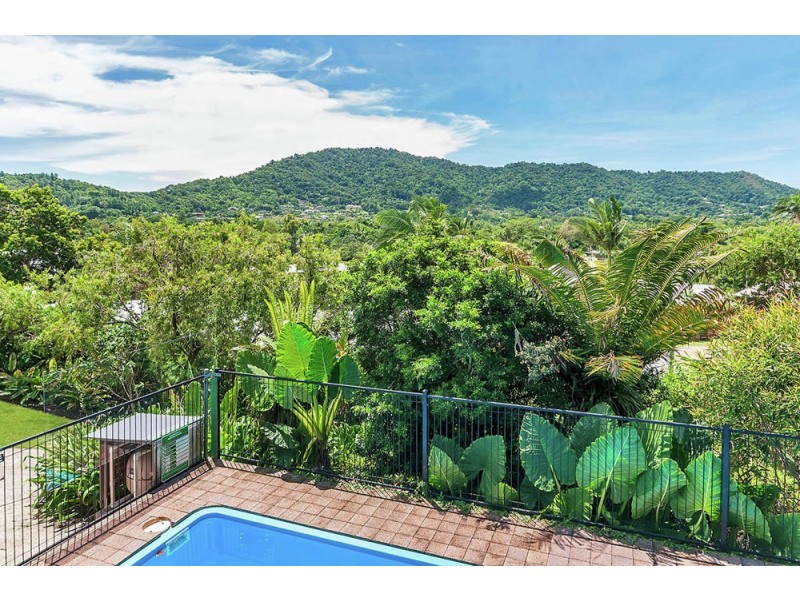 27 Atherton Street, Whitfield QLD 4870