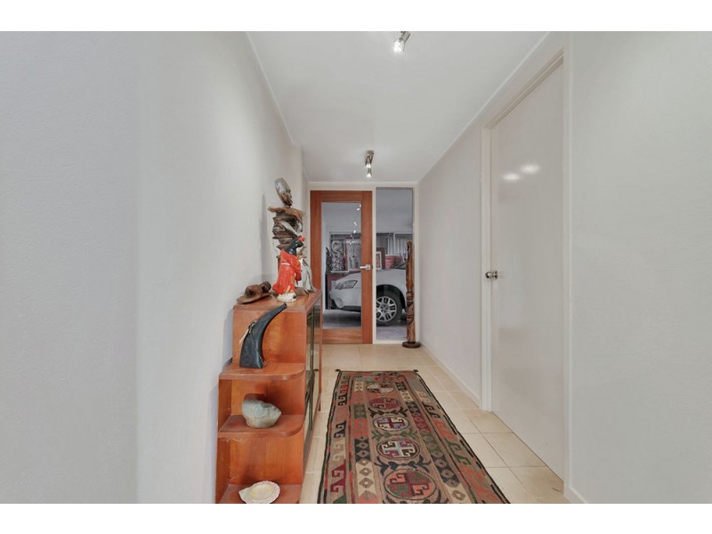 27 Atherton Street, Whitfield QLD 4870