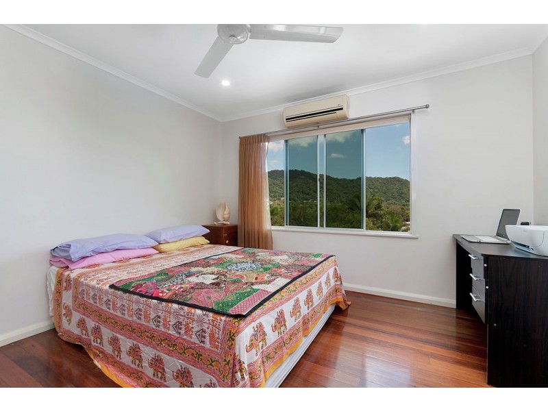 27 Atherton Street, Whitfield QLD 4870