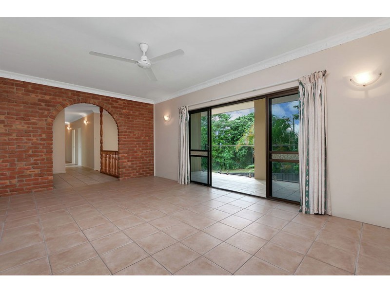 1-3 Atherton Street, Whitfield QLD 4870