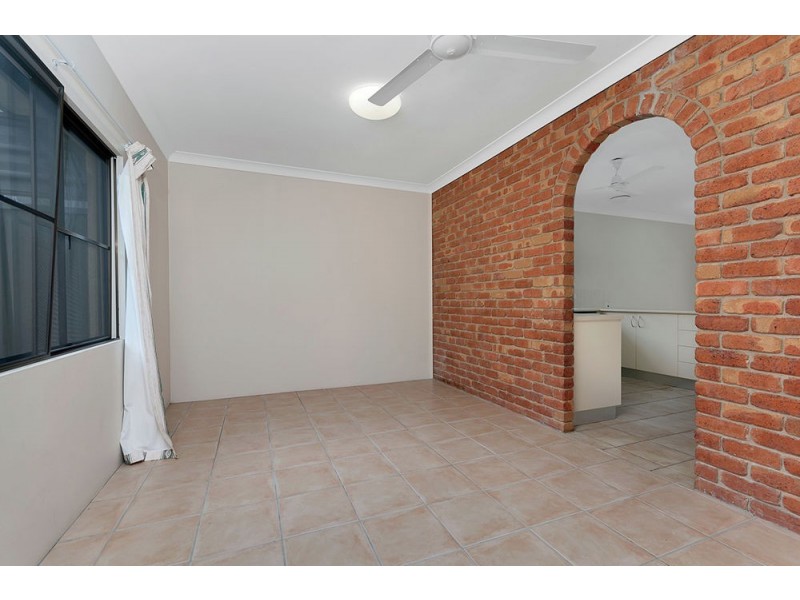 1-3 Atherton Street, Whitfield QLD 4870