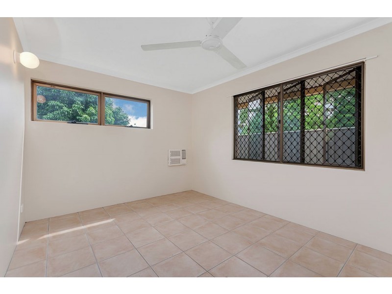 1-3 Atherton Street, Whitfield QLD 4870