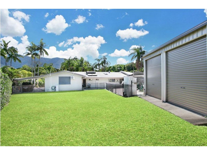 2 Adam Drive, Brinsmead QLD 4870