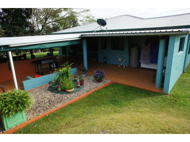 83 Knust Road, Woopen Creek QLD 4871