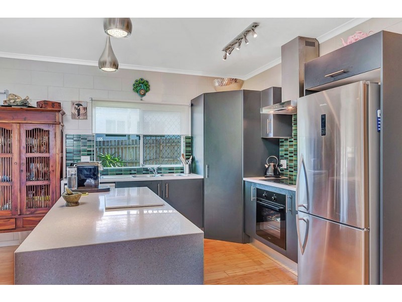 28 Barnard Drive, Mount Sheridan QLD 4868