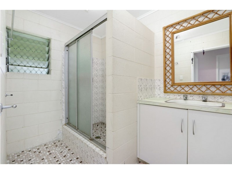 17 Jirrima Street, Woree QLD 4868