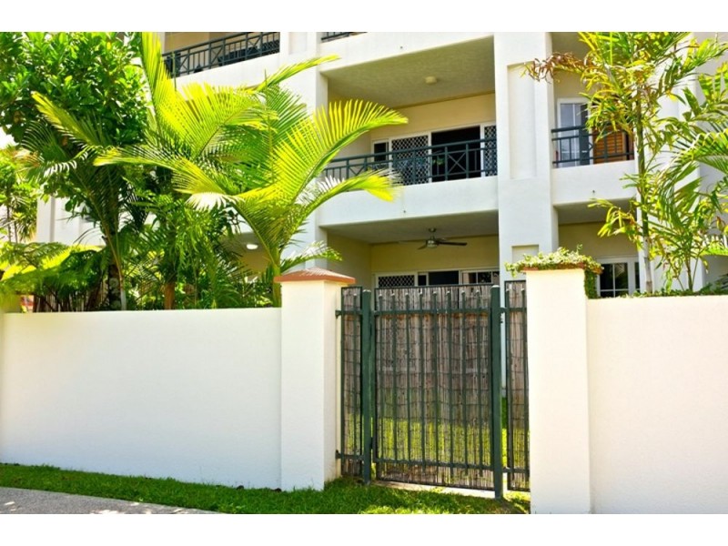 12/327 Lake Street, Cairns North QLD 4870