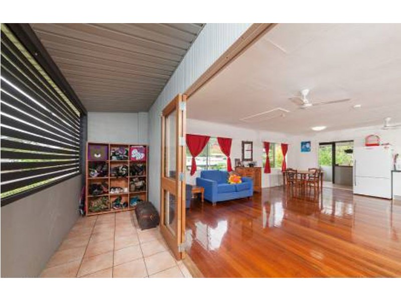 15 Irene Street, Earlville QLD 4870