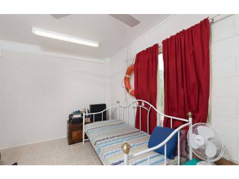 15 Irene Street, Earlville QLD 4870