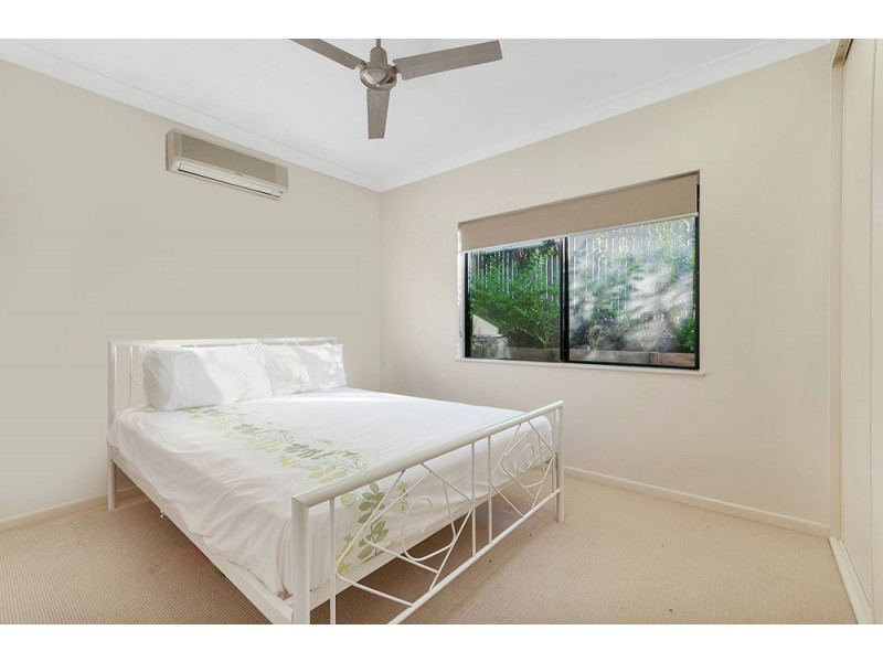 5 Mist Green Close, Brinsmead QLD 4870