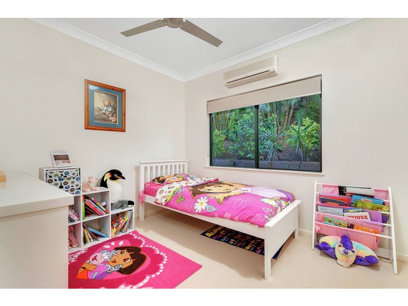 5 Mist Green Close, Brinsmead QLD 4870