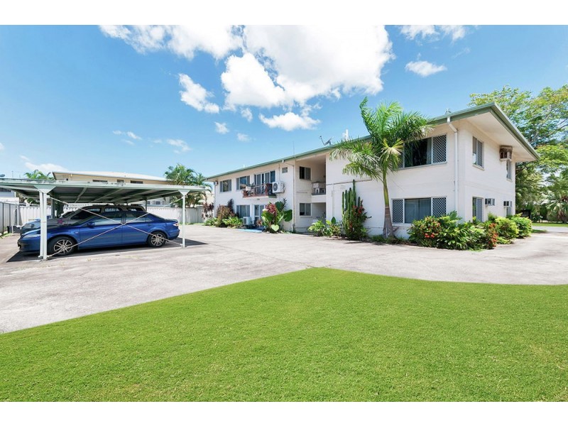 2/20 Jensen Street, Manoora QLD 4870