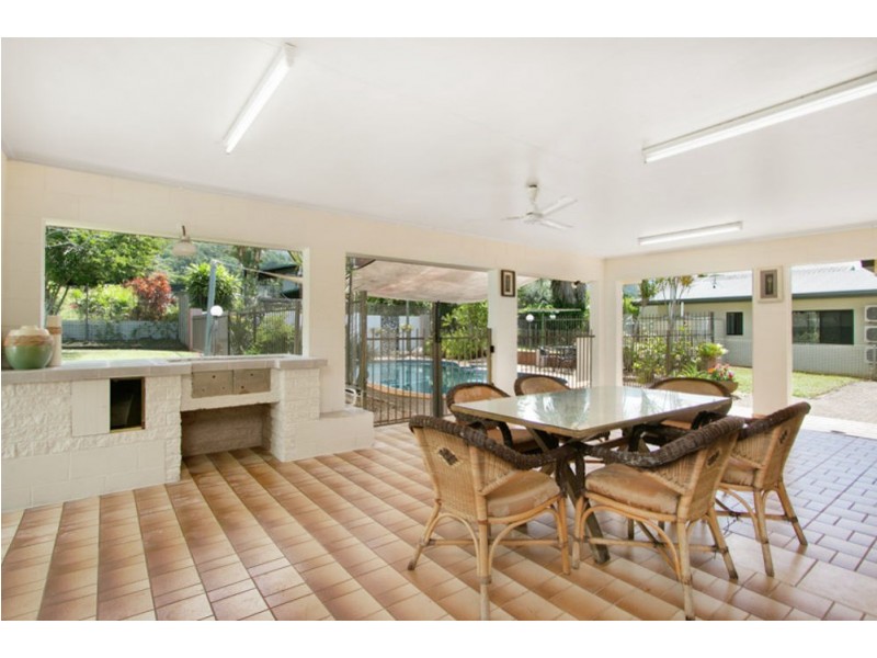 29 Fairview Street, Bayview Heights QLD 4868