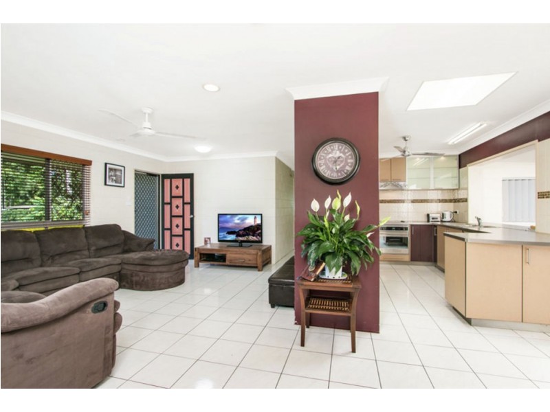 29 Fairview Street, Bayview Heights QLD 4868
