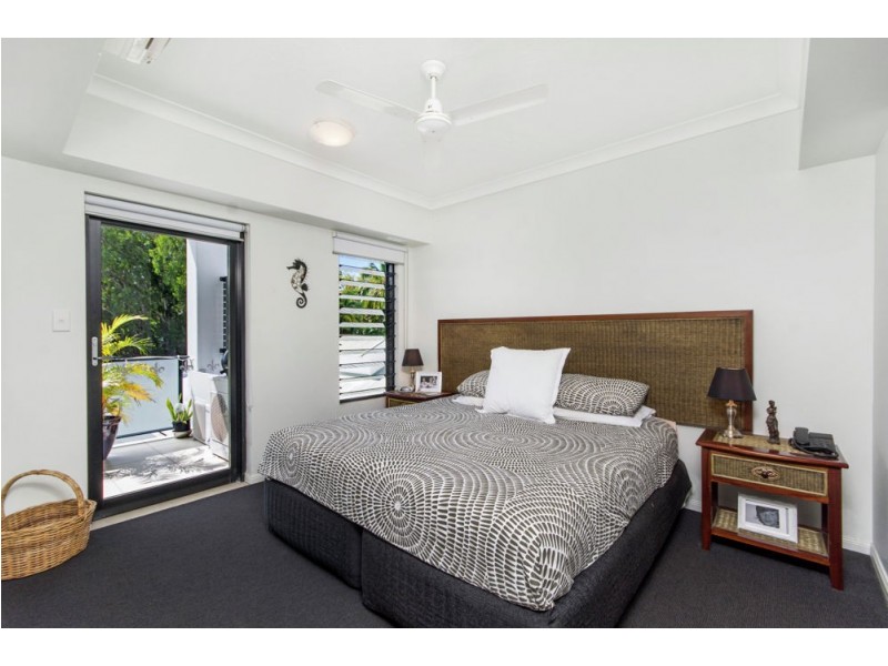 214/26 Veivers Road, Palm Cove QLD 4879