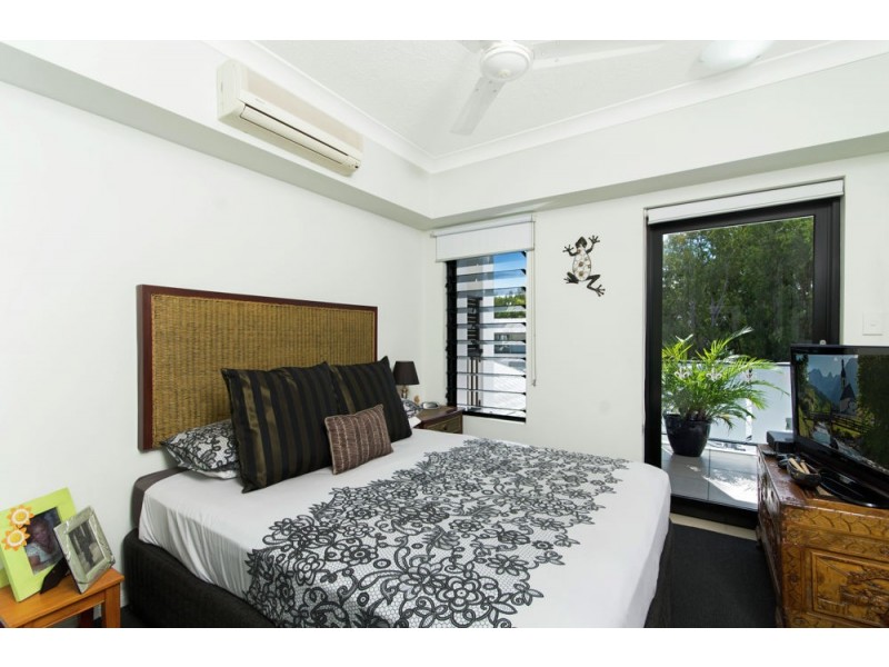 214/26 Veivers Road, Palm Cove QLD 4879