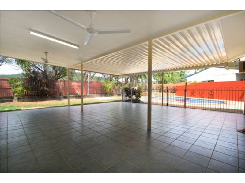 3 Alpine Close, Edmonton QLD 4869